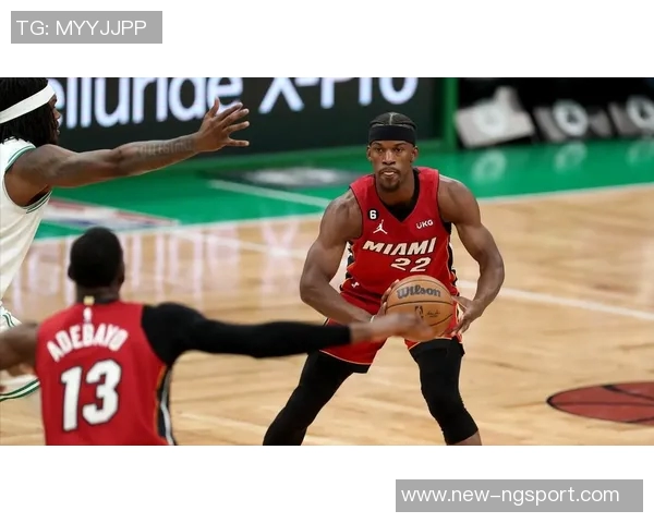 巴特勒下半场未首发小佩顿替代出战引发热议