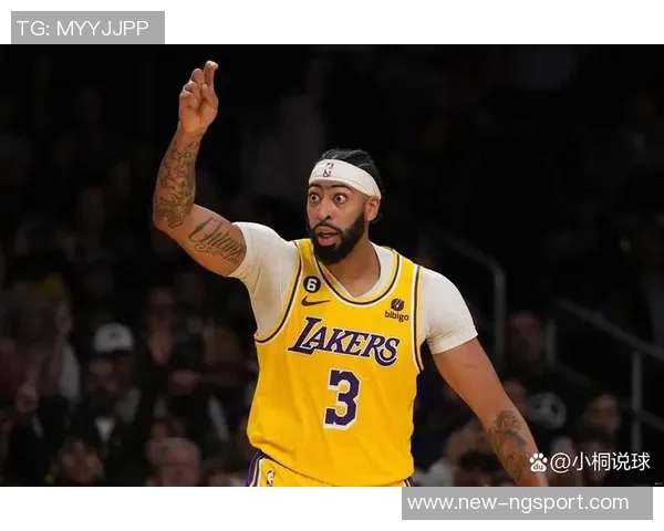 浓眉强调团队配合的重要性呼吁多传导球以创造更多得分机会