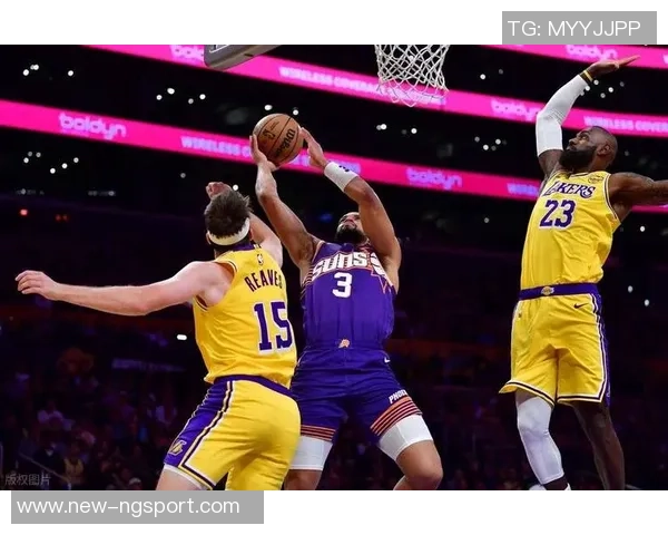 火箭狂胜鹈鹕国王力克开拓者湖人遭猛龙逆袭再遇挫折