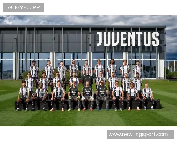 意天空预测萨索洛对尤文首发阵容米雷蒂担任前腰戴维继续出任中锋